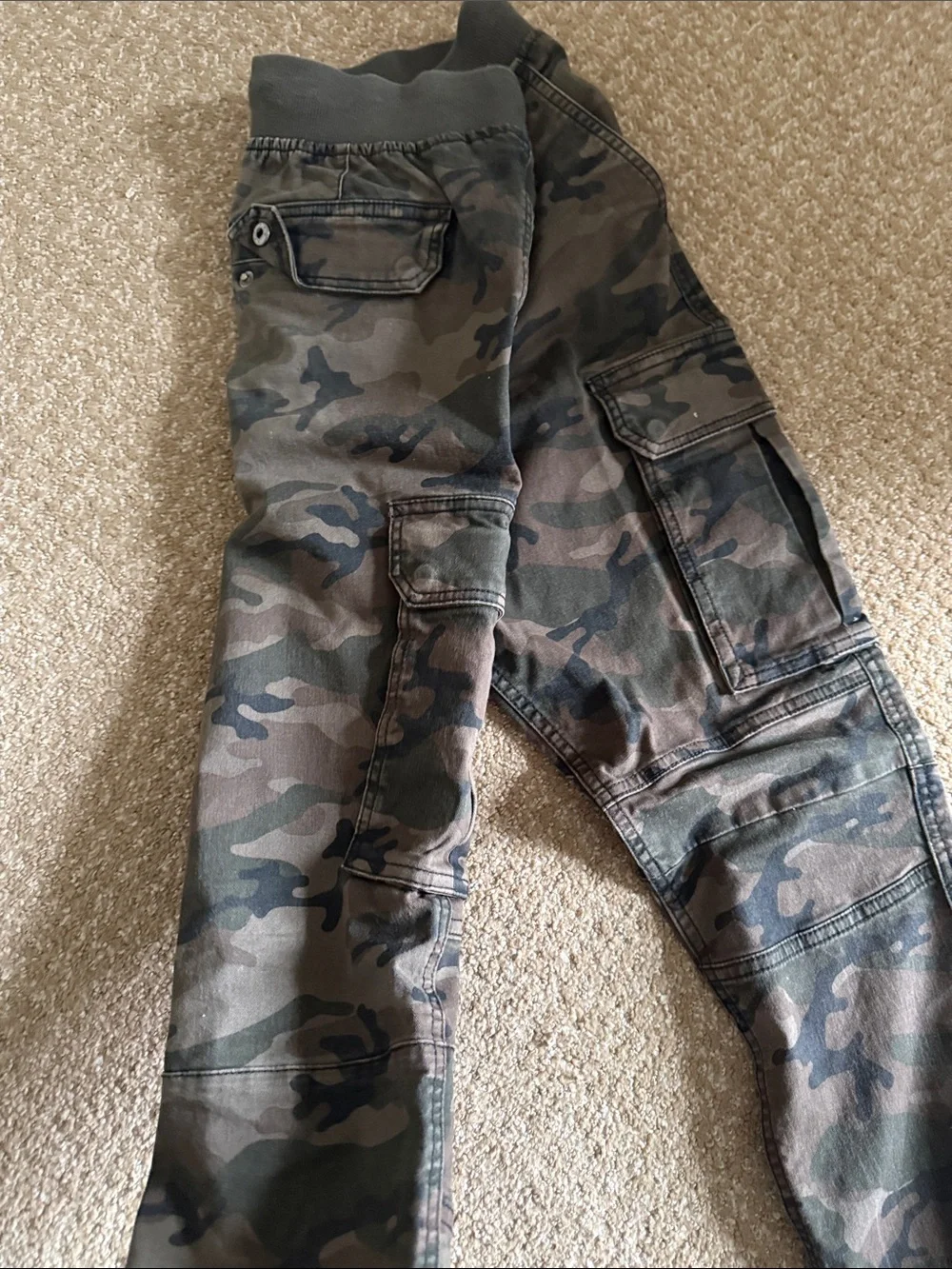Men’s Camo Cargo Jogger Pants - Green/Brown - Picture 3 of 3